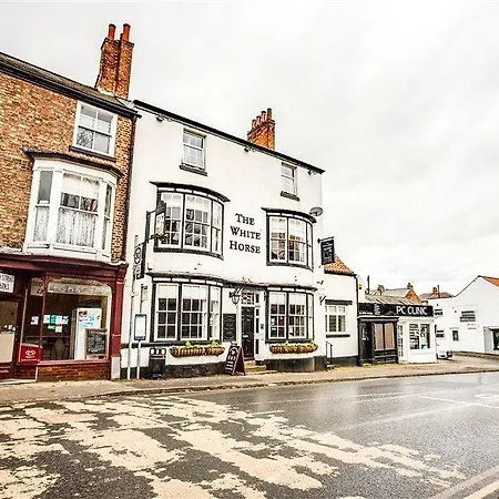 Oyo The White Horse, North Yorkshire 酒店 3*