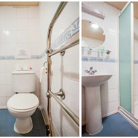 Hotel Oyo The White Horse, North Yorkshire 3*