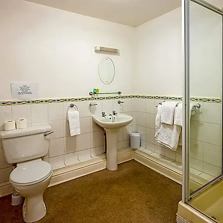 Oyo The White Horse, North Yorkshire Hotel