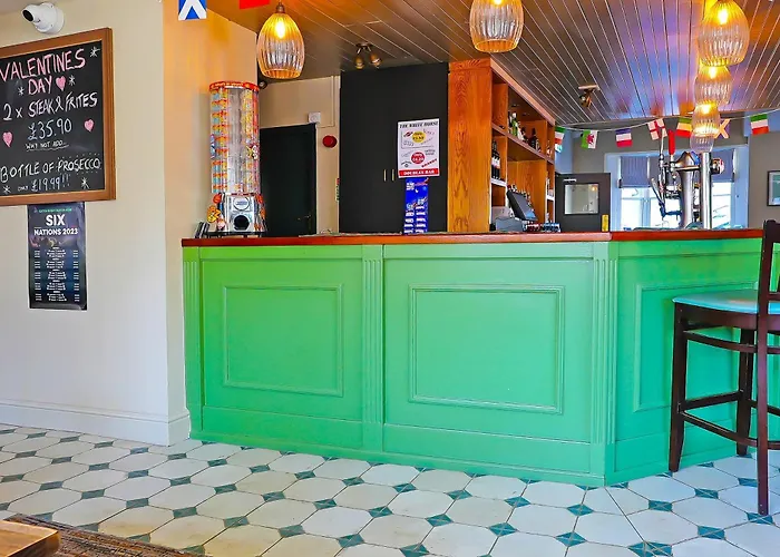 Oyo The White Horse, North Yorkshire Hotel