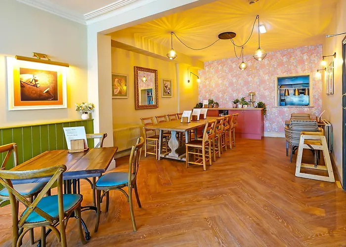 Oyo The White Horse, North Yorkshire 3*