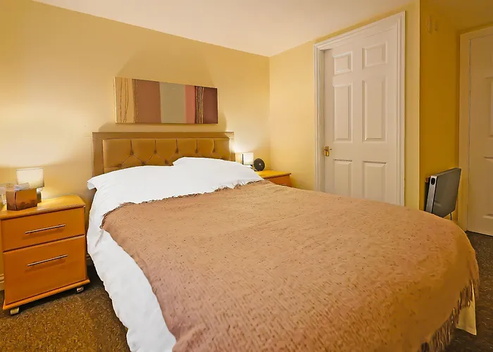 Oyo The White Horse, North Yorkshire