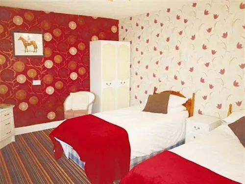 Oyo The White Horse, North Yorkshire